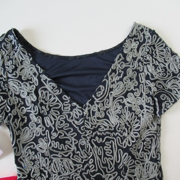 Js Collection Silver Embroidered Short Sleeve Boat Neck Sheath Cocktail Dress - Picture 9 of 13